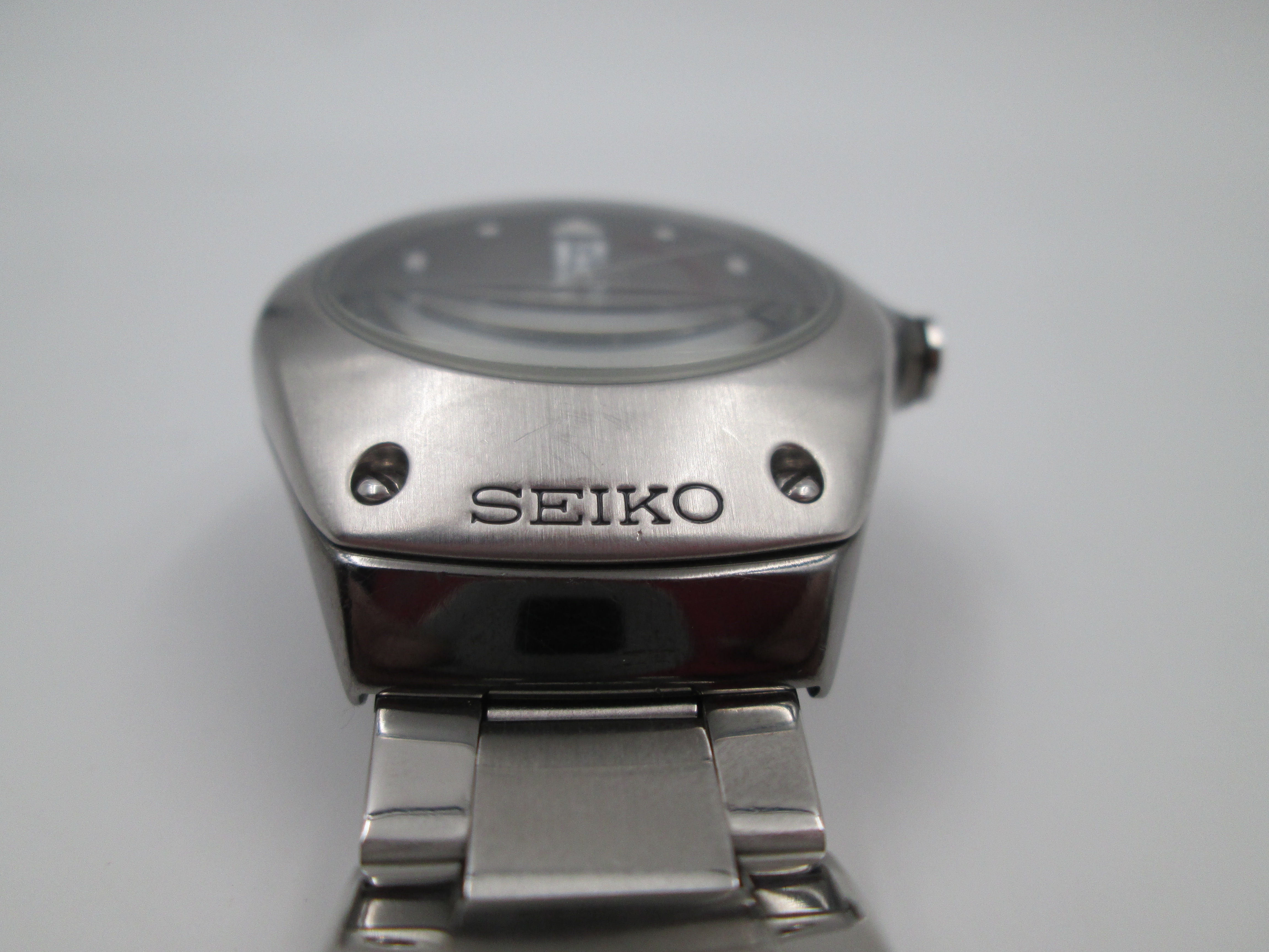 Seiko Kinetic Arctura Urethane Steel Jorg Hysek 1997 | El