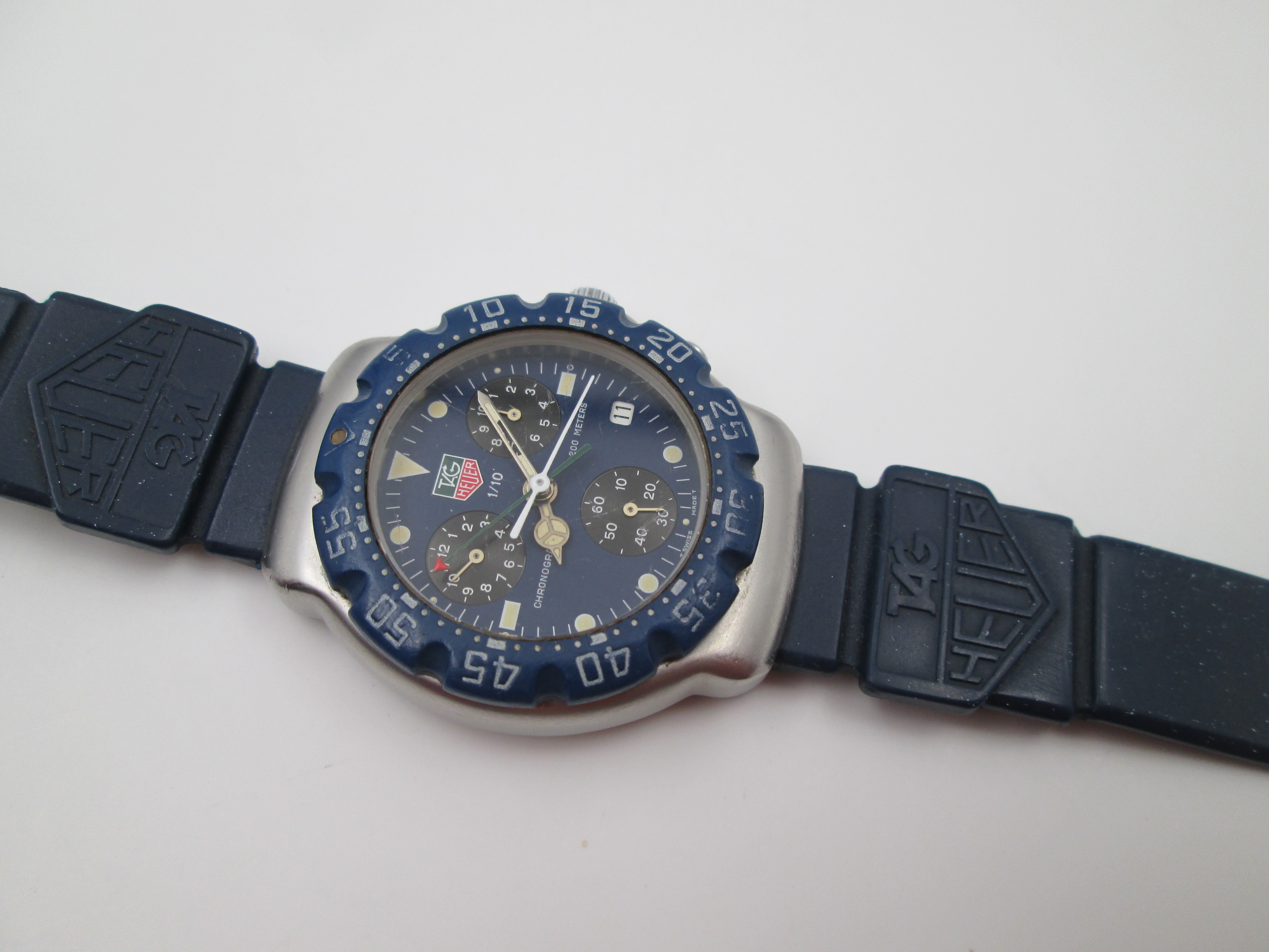 Tag Heuer F1 200 Meters Chronograph Steel Strap Quartz 1990s El